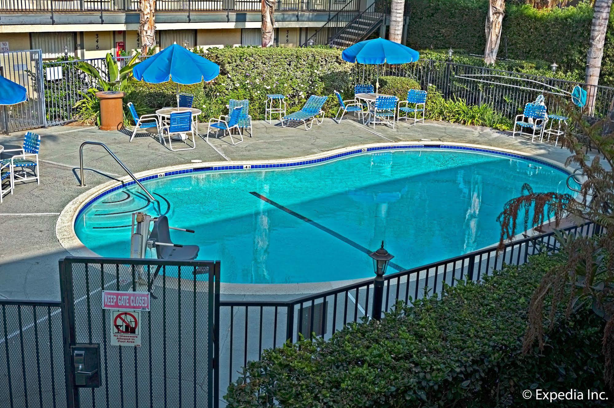 טוסטין Lemon Heights Inn מראה חיצוני תמונה