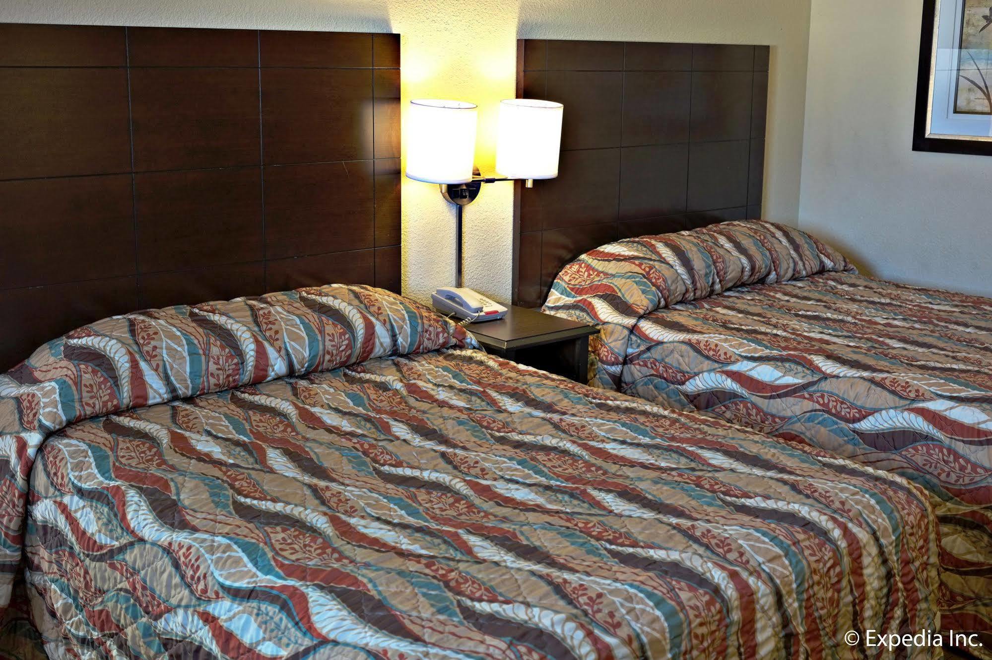 טוסטין Lemon Heights Inn מראה חיצוני תמונה